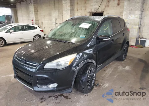 2015 Ford Escape Titanium из США, поврежденный, VIN 1FMCU9J97FUB28302